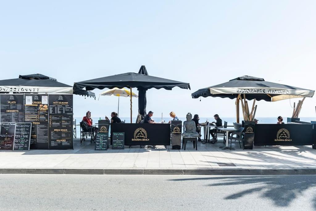 Superbe Studio Avec Terrasse En Front De Mer Ментона Екстериор снимка